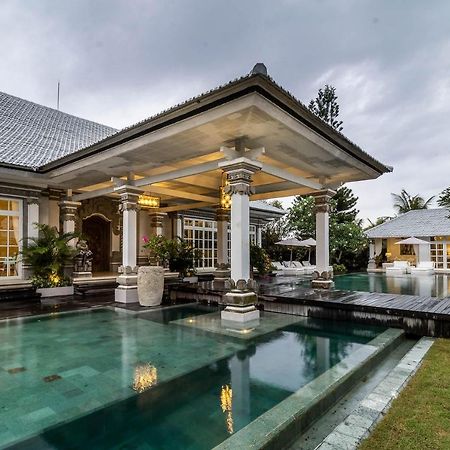 Villa Symphony White By Balisuperhost Ubud Buitenkant foto